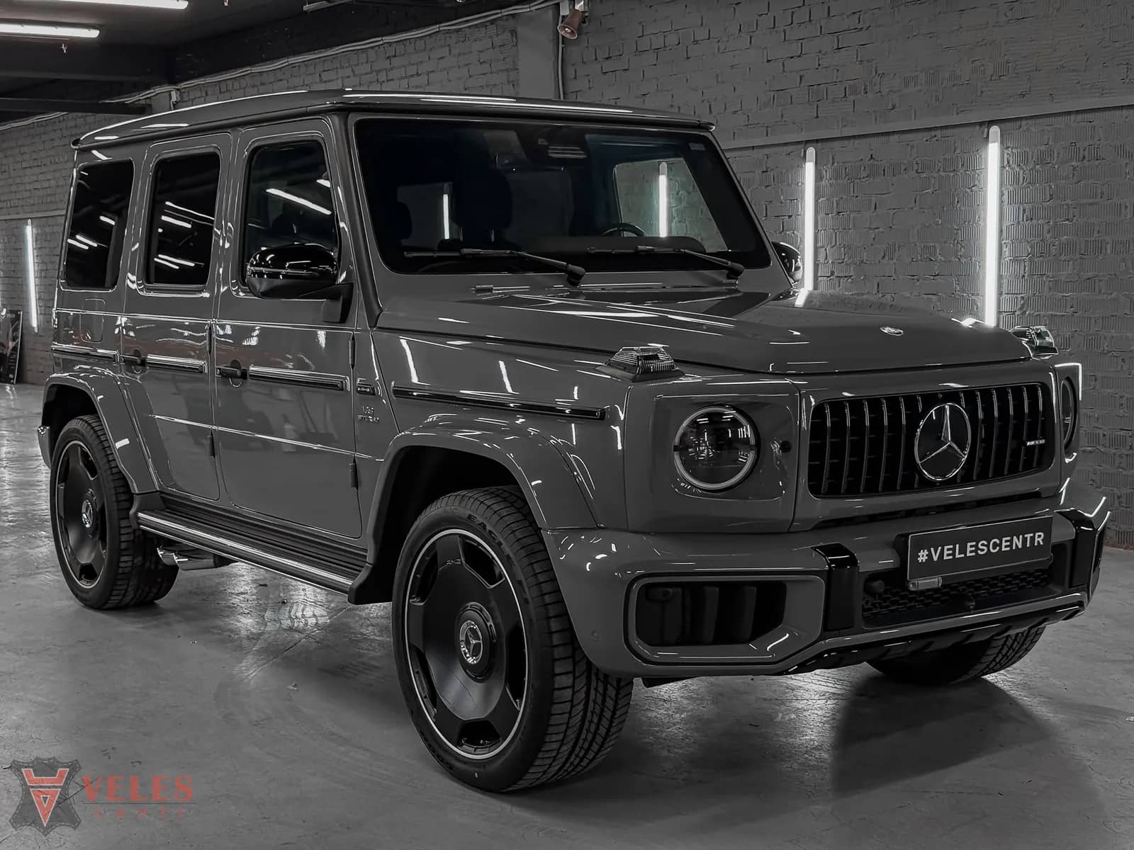 Оклейка полиуретановой пленкой G-Class