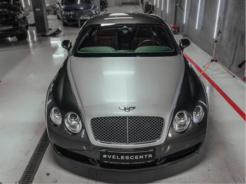 Оклейка виниловой пленкой Bentley Continental 